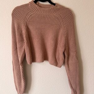Hollister Women's Brown Crew Neck Sweater